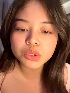 Toffee-00 online show from February 2026 04:39:02 AM