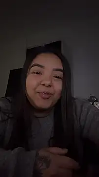 Snapshot of princezzc chatting on December 2025 01:11:01 AM princezzc online show from December 2025 01:11:01 AM