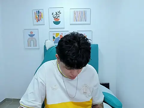  ian sweet online show from December 2025 02:30:02 AM