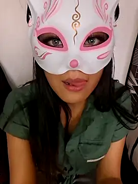 Mitsuarii online show from December 2025 09:55:01 PM