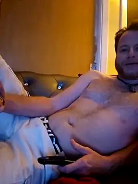 Snapshot of PinellasPlay chatting on December 2025 11:02:01 PM PinellasPlay online show from December 2025 11:02:01 PM