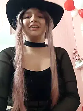 CandySwan online show from February 2026 11:56:02 PM