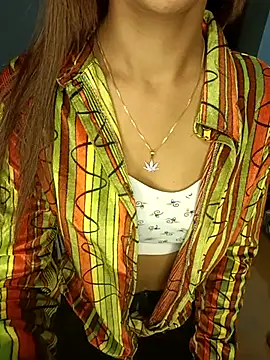 LOVELY BABYJI online show from December 2025 07:31:01 PM