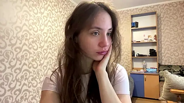 ChandaApplin online show from January 2026 11:37:02 AM