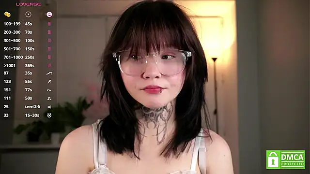 CaroleMyers online show from November 2025 07:04:02 PM