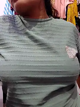 Snapshot of Hot_hania chatting on November 2025 03:05:01 PM Hot hania online show from November 2025 03:05:01 PM