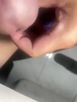 boyyyy2k1 online show from March 2026 04:57:01 PM