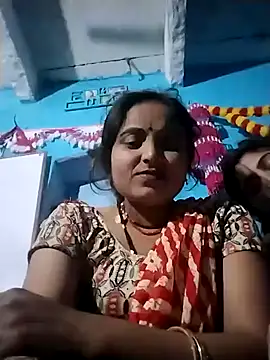 Snapshot of Pooja_hote chatting on November 2025 04:06:02 PM Pooja hote online show from November 2025 04:06:02 PM