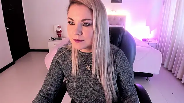 Violeta Hotter online show from November 2025 11:13:01 AM