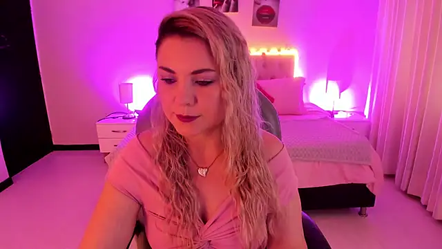 Violeta Hotter online show from January 2026 11:48:02 AM