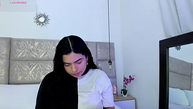 Ambar85 online show from January 2026 03:09:02 AM