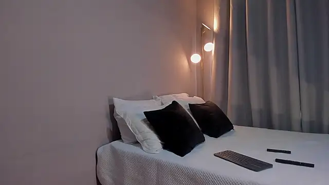 owen seth1 online show from March 2026 01:18:02 PM