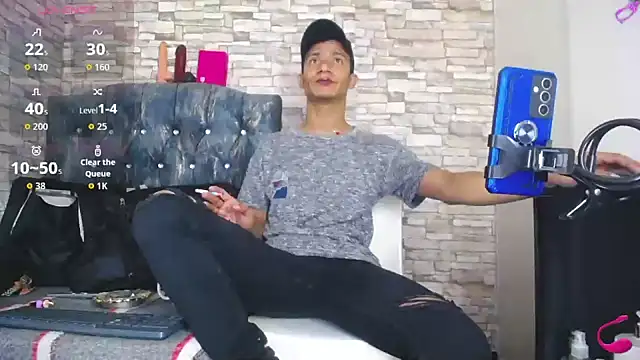 stefanodj online show from December 2025 04:29:02 AM