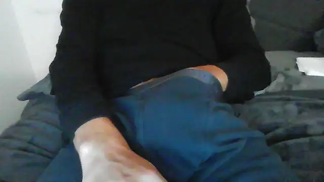 latinman7944 online show from February 2026 07:51:01 AM