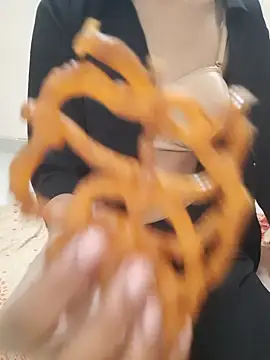 Alpee kumri online show from January 2026 05:07:02 PM