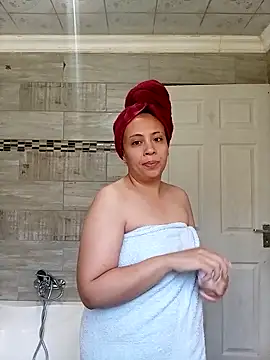 sexymaxine15 online show from December 2025 04:28:02 AM