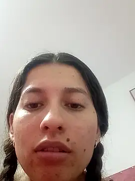 dulcecielo  online show from February 2026 05:18:01 PM