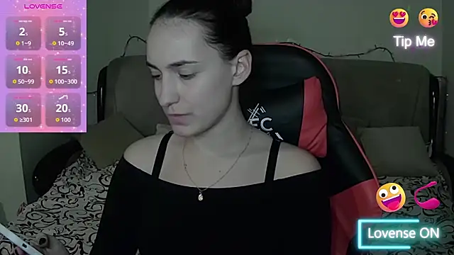 Star Kate online show from November 2025 08:57:01 PM