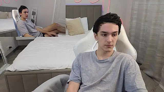 MoonlinSkinn online show from January 2026 01:09:02 AM