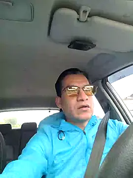 Snapshot of ChrisFloresP chatting on June 2026 06:10:01 PM ChrisFloresP online show from June 2026 06:10:01 PM