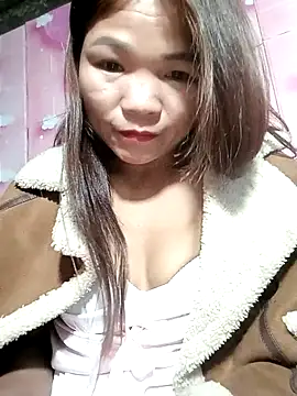 Snapshot of -mayman99 chatting on November 2025 02:42:02 PM -mayman99 online show from November 2025 02:42:02 PM