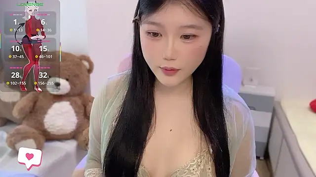 QQ Tang online show from February 2026 12:42:02 AM