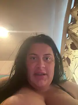 CurvyAyla online show from August 2026 09:11:01 AM