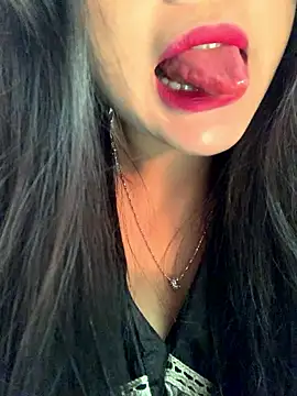 lana-kan online show from January 2026 01:38:02 PM