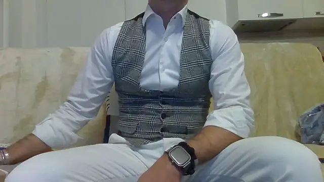 Eroshotlicker online show from February 2026 09:18:02 PM