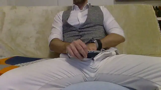 Eroshotlicker online show from February 2026 09:46:01 PM