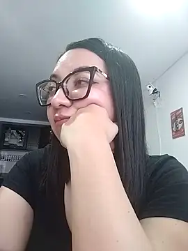 veronica lx online show from November 2025 09:26:02 PM