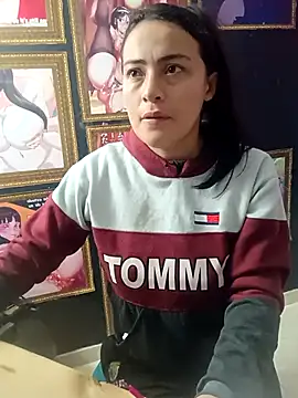 Paige Turner  online show from November 2025 11:34:02 AM