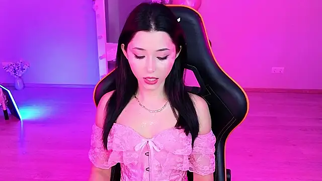 RedMidnight online show from February 2026 09:00:01 PM