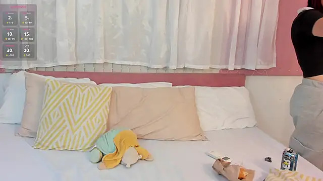 CharlotteBlossom online show from January 2026 08:11:02 PM