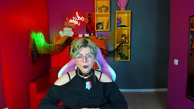 Spider Arti online show from November 2025 02:29:02 PM