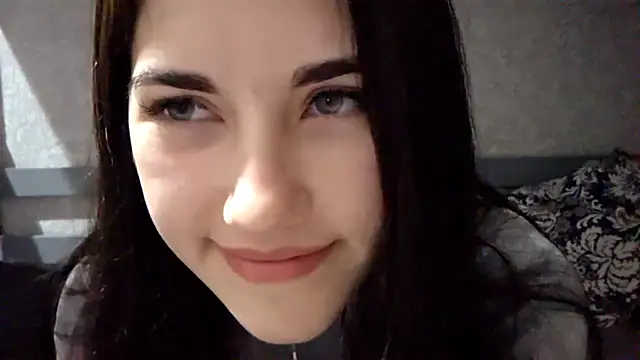 StarYeadon online show from December 2025 05:17:02 AM