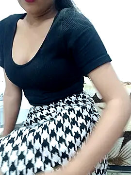 Triptii 0 online show from December 2025 02:35:02 PM