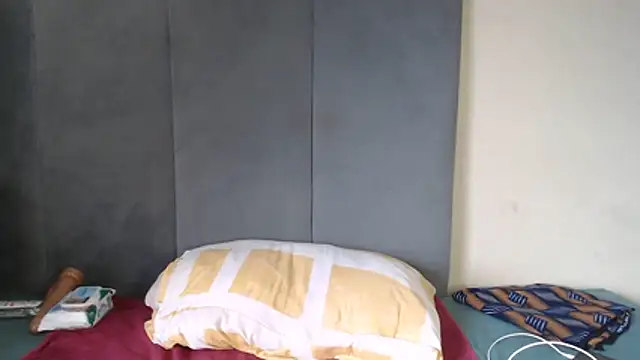 Chocolatebae86 online show from January 2026 04:01:01 PM