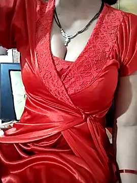 Snapshot of RASHMI_SHARMA9 chatting on May 2026 07:18:01 PM RASHMI SHARMA9 online show from May 2026 07:18:01 PM