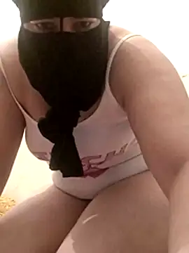 Snapshot of JinanXXX chatting on November 2025 09:04:01 PM JinanXXX online show from November 2025 09:04:01 PM