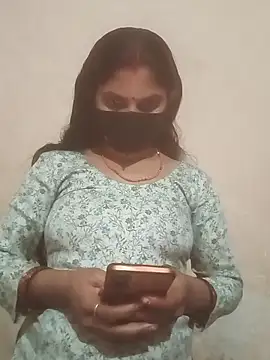 Pooja bhabhi00 online show from January 2026 03:50:02 PM