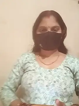 Pooja bhabhi00 online show from January 2026 03:39:01 PM