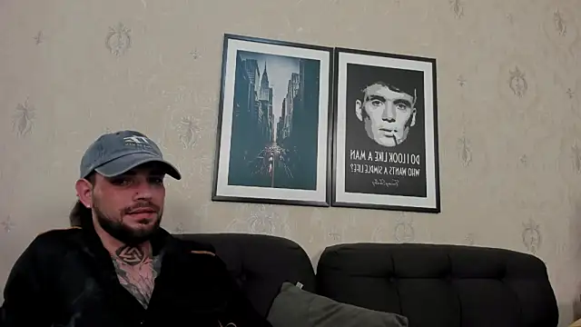 Snapshot of KaneHunter chatting on May 2026 10:50:03 PM KaneHunter online show from May 2026 10:50:03 PM
