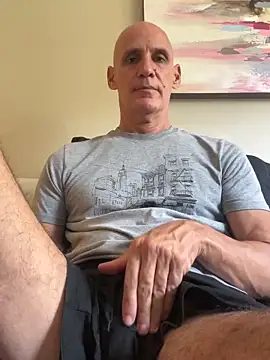 Snapshot of Elosoo chatting on April 2026 02:51:02 PM Elosoo online show from April 2026 02:51:02 PM