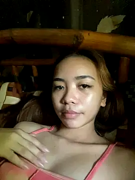 lilly delaney online show from November 2025 01:40:01 AM