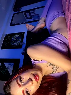 Ravenkittyy online show from November 2025 11:17:01 PM