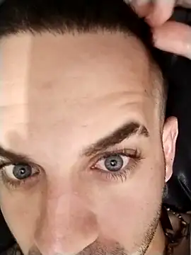 Snapshot of hazarcannn chatting on November 2025 08:55:01 PM hazarcannn online show from November 2025 08:55:01 PM