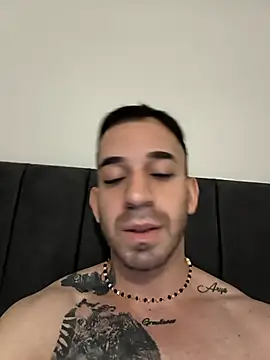 Snapshot of hazarcannn chatting on January 2026 07:48:02 PM hazarcannn online show from January 2026 07:48:02 PM