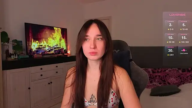 SoftPulse online show from December 2025 05:12:02 AM