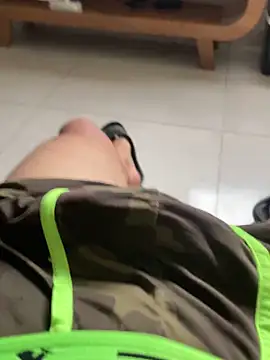 Snapshot of CARIIOCA_20cm chatting on November 2025 04:42:02 PM CARIIOCA 20cm online show from November 2025 04:42:02 PM